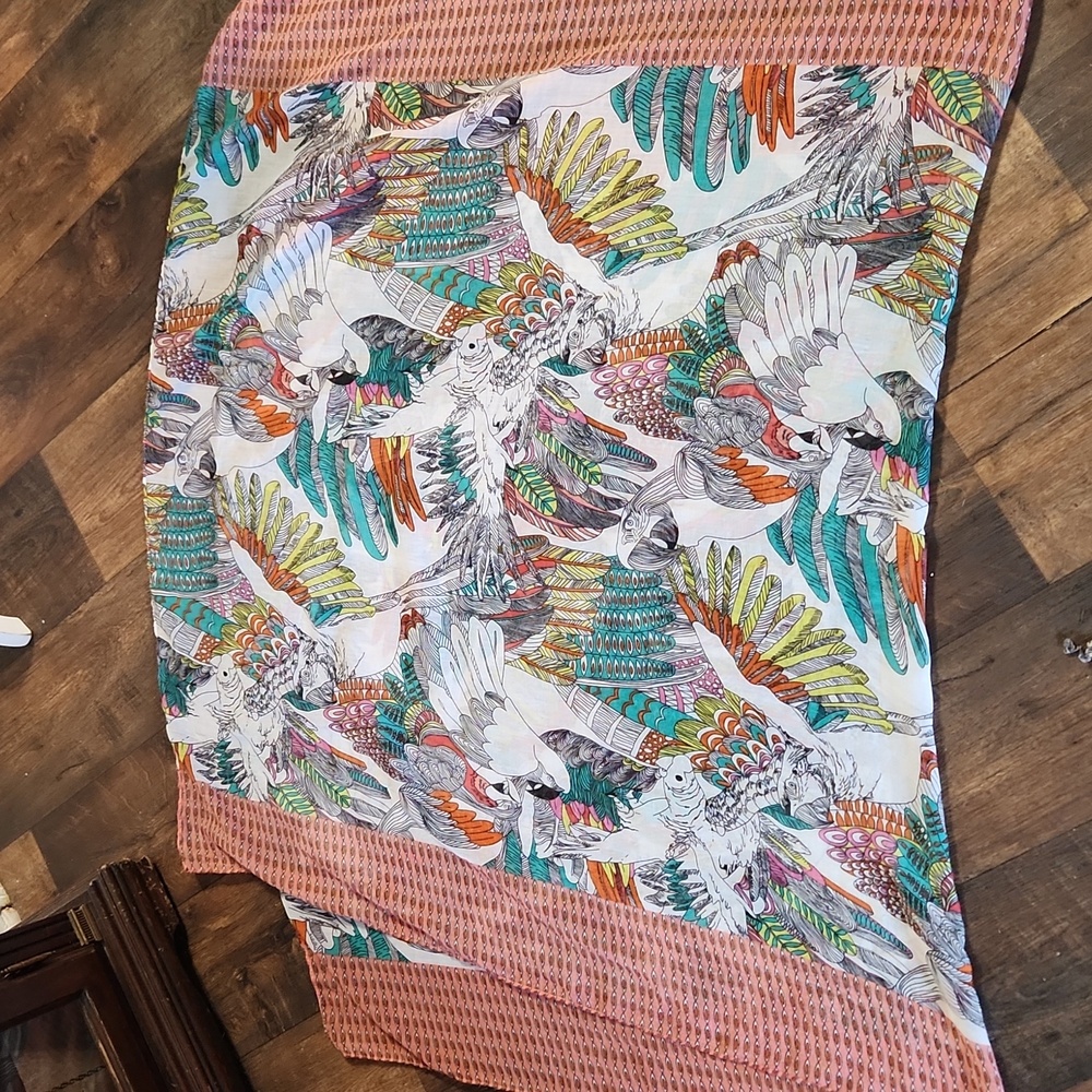 Large Bird And Fish Colorful Patterned Scarf - Picture 6 of 8